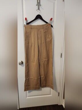 Everlane Women's Khaki Pants Size 8S